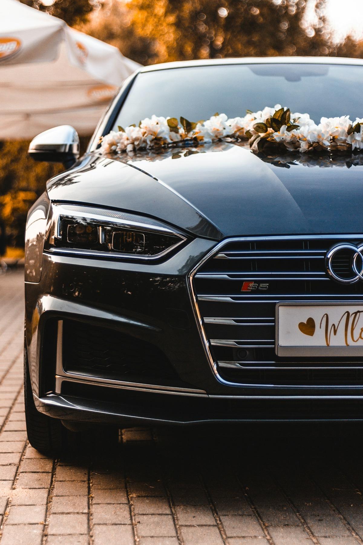 Planning transport for weddings and events